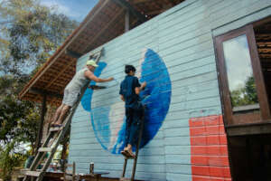 Painting of community library at Para