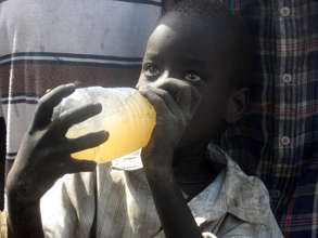 Drinking water in Sudan before the well