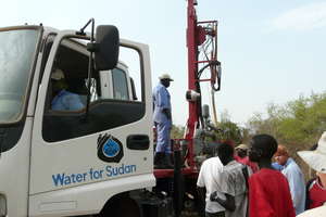 Team B with Water for Sudan drilling rig
