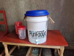 Ceramic water filter for household use