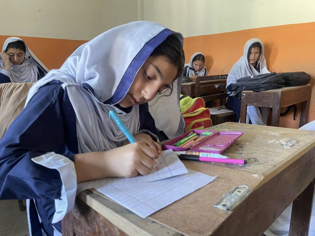 Support 22.3M Out of School Kids in Pakistan