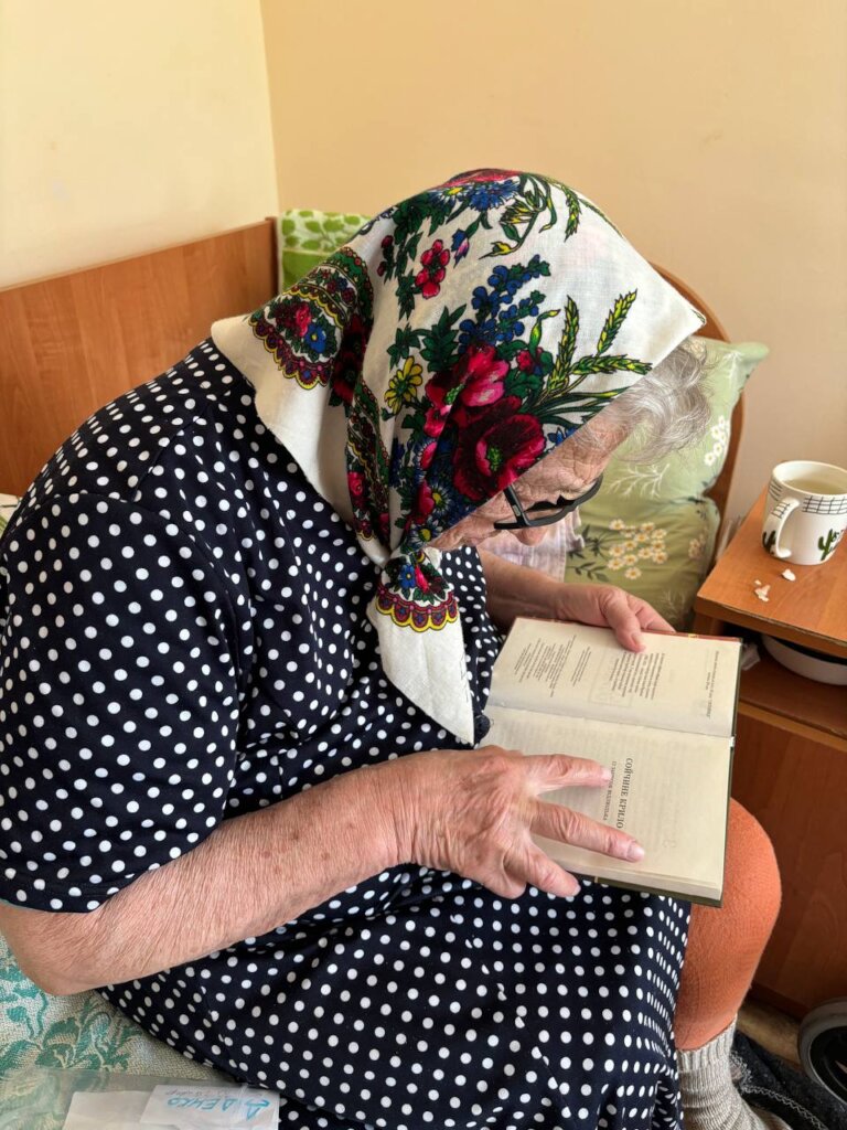 Helping to restore sight to the elderly