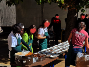 "NPMG Podava Raka" Volunteers at a Soup Kitchen