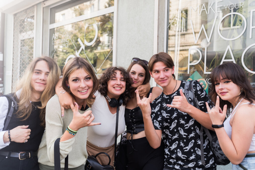 Help Unite Bulgaria's Student Volunteers