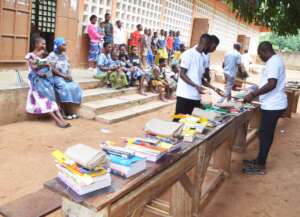 Getting ready to distribute schools supplies