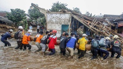 20 Subdistricts in Sukabumi Affected by Floods