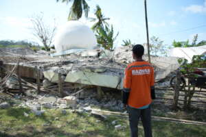 Mosque Destroyed-NTT-earthquake-Indonesia