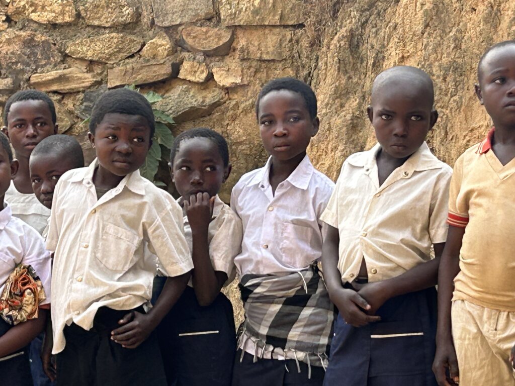 200 Orphans/Semi-Orphans in Congo Need Support