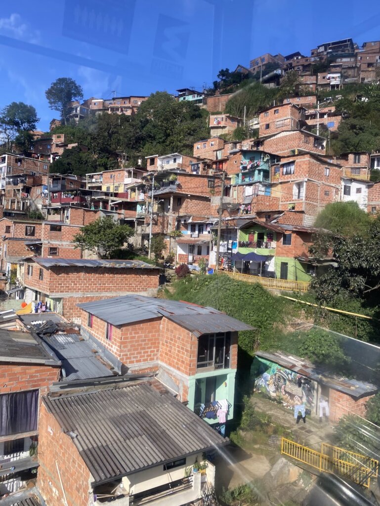 Child without drugs. Support education in Colombia