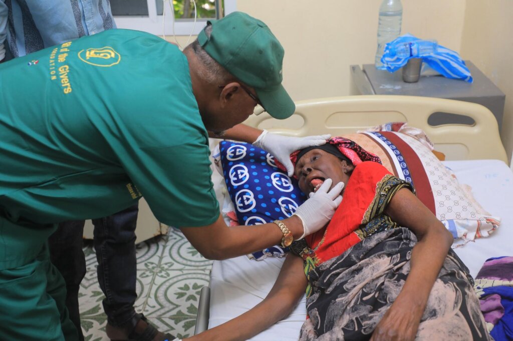 Support Somalia: Combat the Humanitarian Crisis