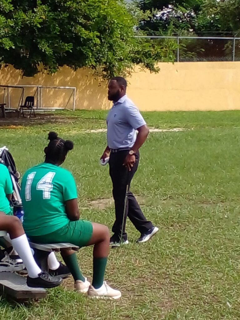 Help 10,000 Bahamian kids practice golf at school