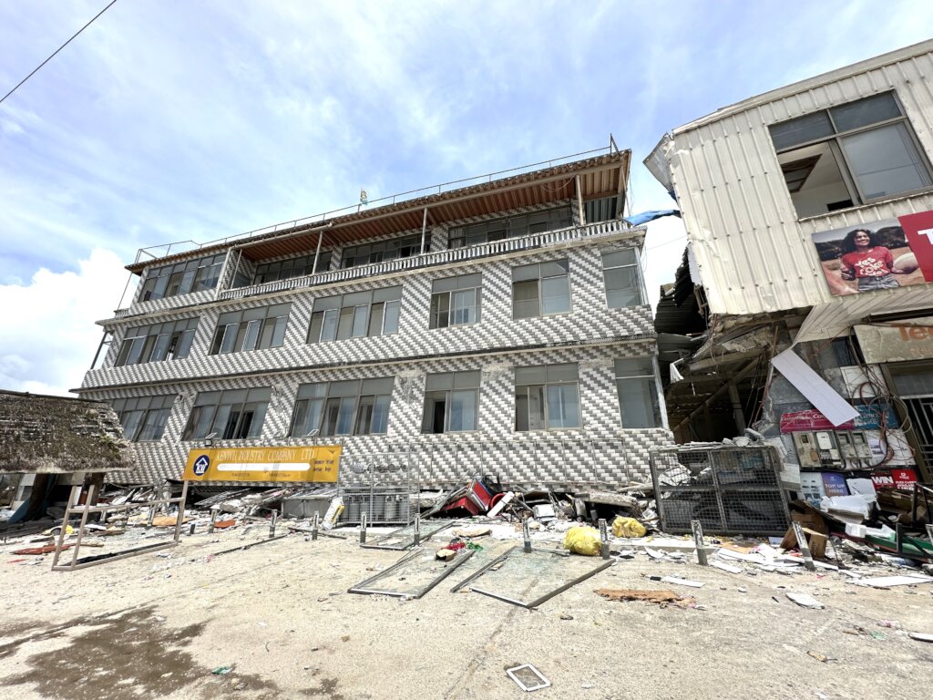 ON THE PATH TO RECOVERY THREE MONTHS AFTER THE EARTHQUAKE IN VANUATU visual data 4