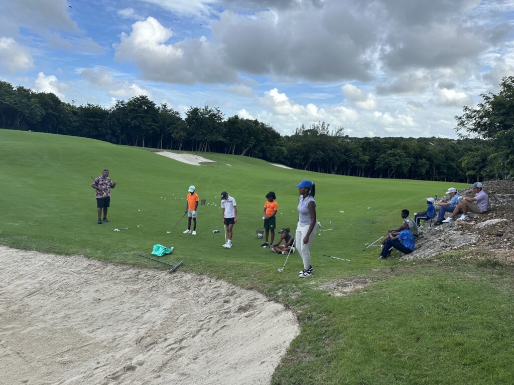Support a Bahamian elite academy for youth golfers