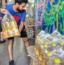 Some oil getting stacked before packing!