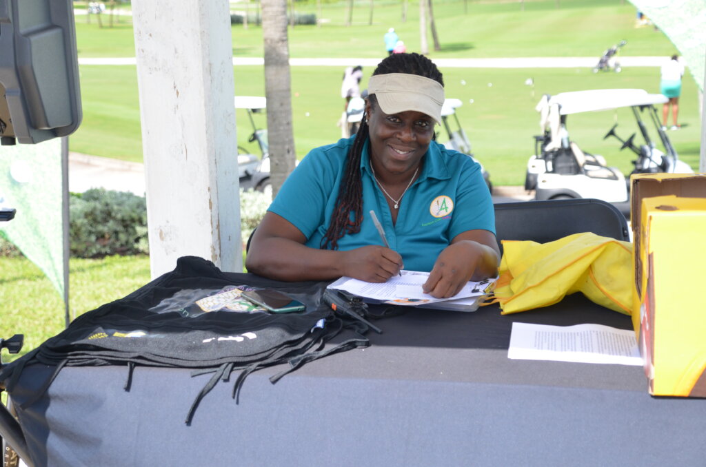 Support 100 Bahamian Junior golfers on the course.