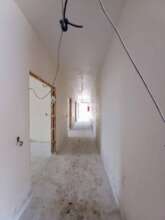 HALLWAY TO THE BEDROOMS OF GIRLS