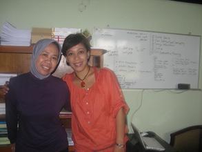 coach Ari (right), client Dyah (left) - Indonesia