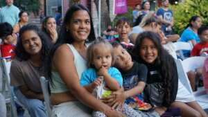 Happy neighbors visiting the Ecocine