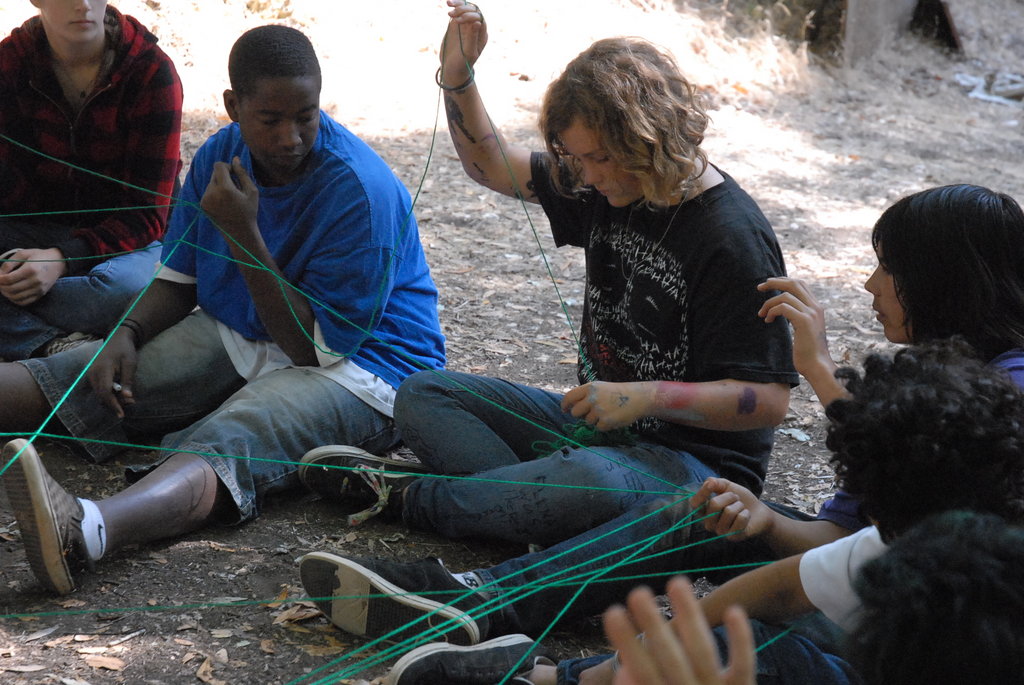 Empower 400 Youth to Make a More Peaceful Tomorrow