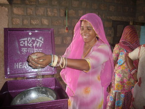 Woman from Sheerni Project with her new equipment