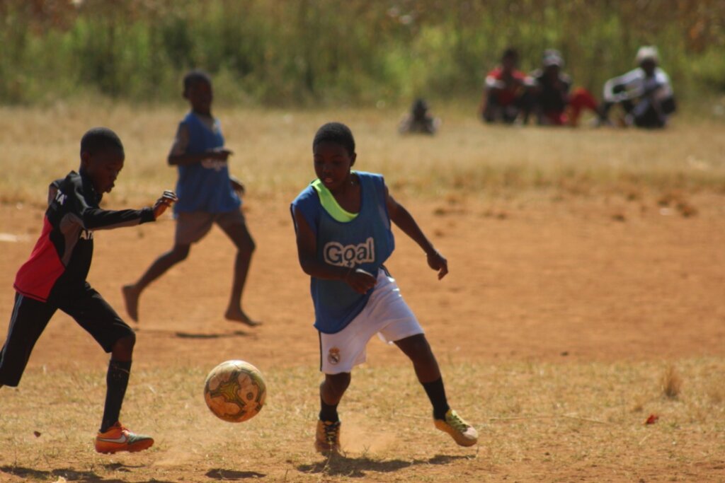 Support 10 Zimbabwean female football players