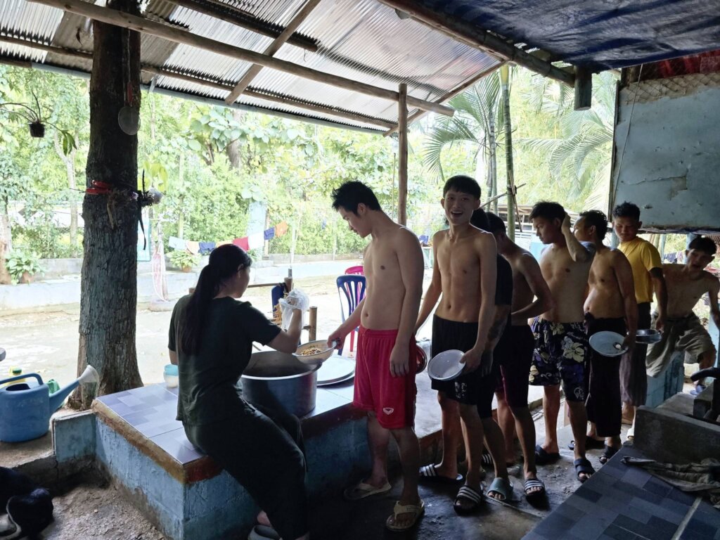 Lunch time at DARE Network Mae La refugee camp