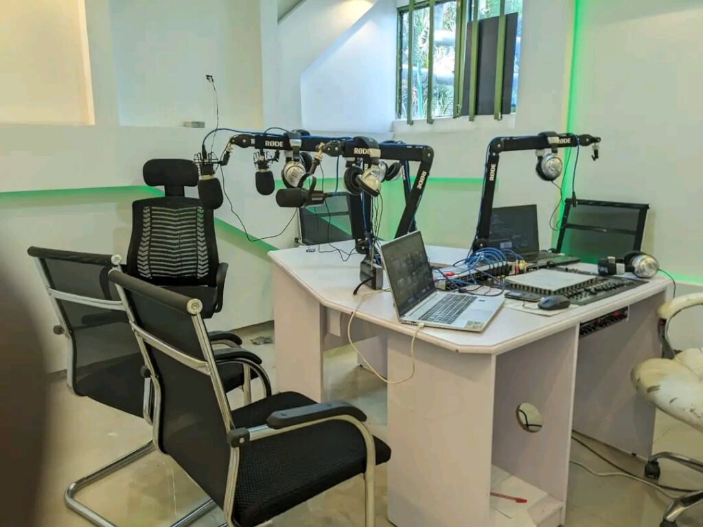 Empower 20 Young Journalists to Fight Fake News