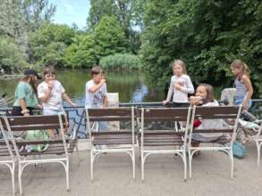 Lunch in the Zoo