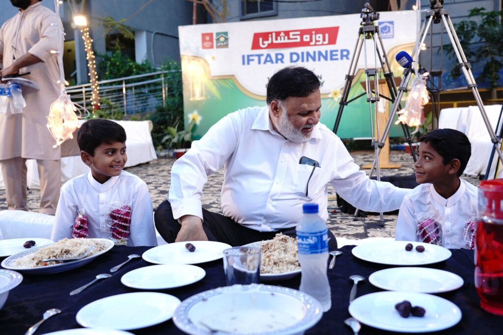 Feed Hungry Families Share Ramadan Blessings