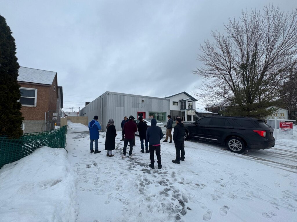 Help Worship Place for Muslim Edmonton CA