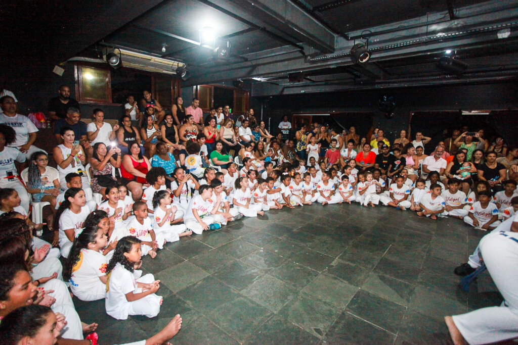 Afro-Brazilian Pride: Vidigal Capoeira for Change