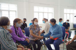 Peer-support session in Hoc Mon, HCMC, Viet Nam