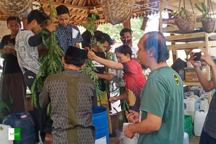 Build Village Vocational School in Indonesia