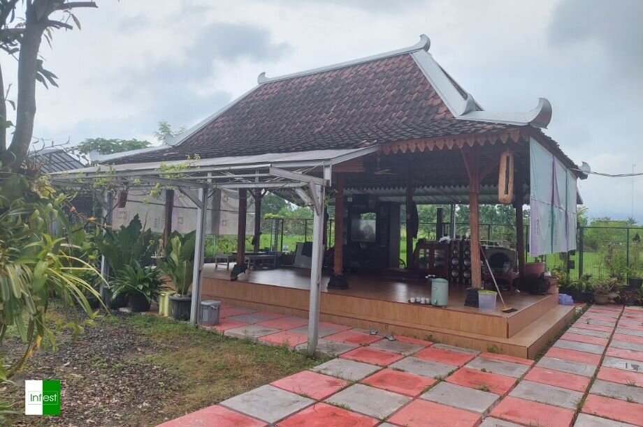 Build Village Vocational School in Indonesia