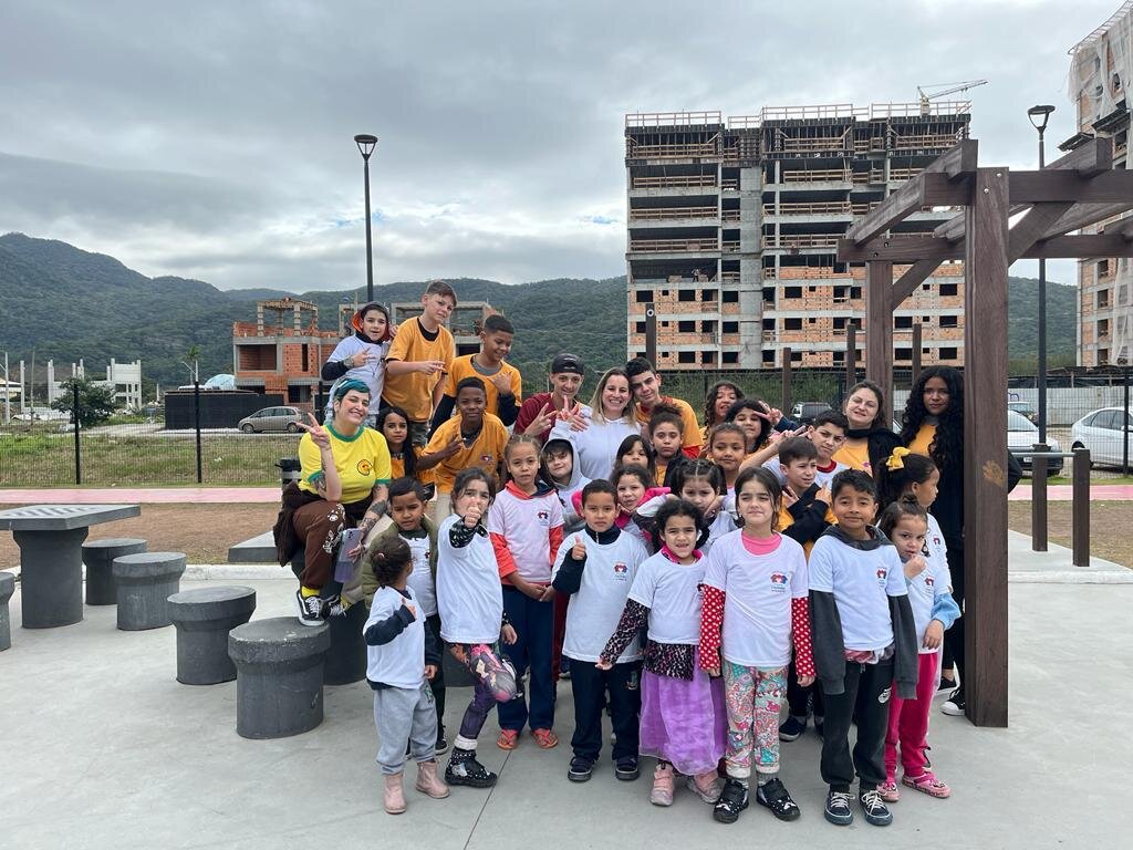 Associacao Beneficente Cantinho Da Alegria