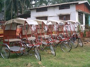 Photo-- Rickshaw line up