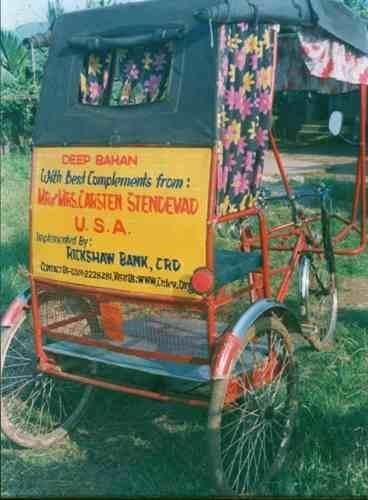 Help Indian Rickshaw-Pullers Become Self-Employed