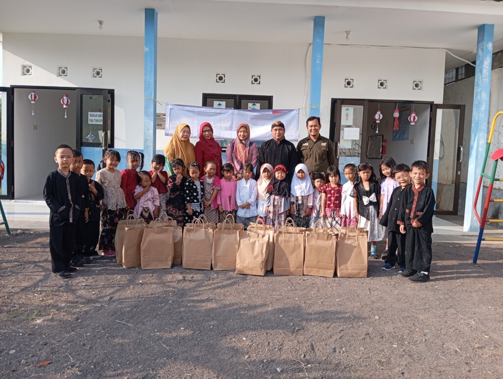Books and School Supplies for Indonesian Children
