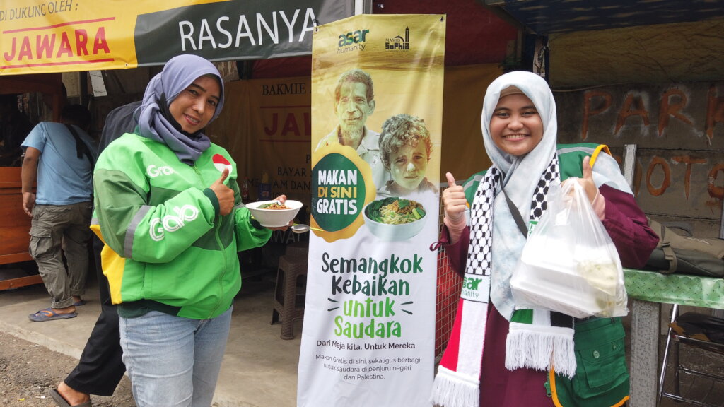 Support Free Lunch Program for Low Income Workers