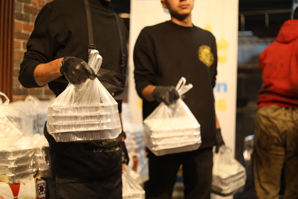 Hot Iftar meals for the Fasting in Gaza and Syria