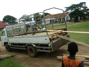 Timber being off loaded