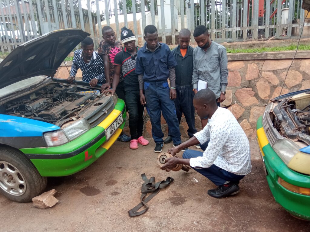 BUILD A VOCATIONAL TRAINING CENTRE FOR 400 YOUTHS
