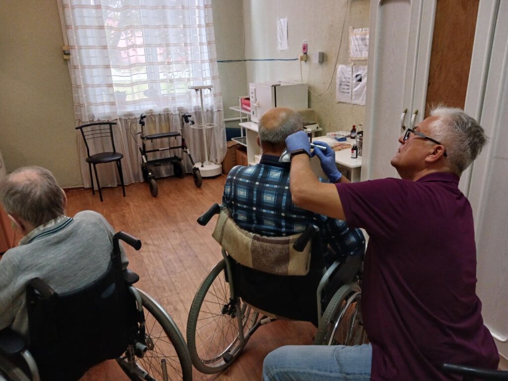 Hearing restoration for the elderly in Ukraine