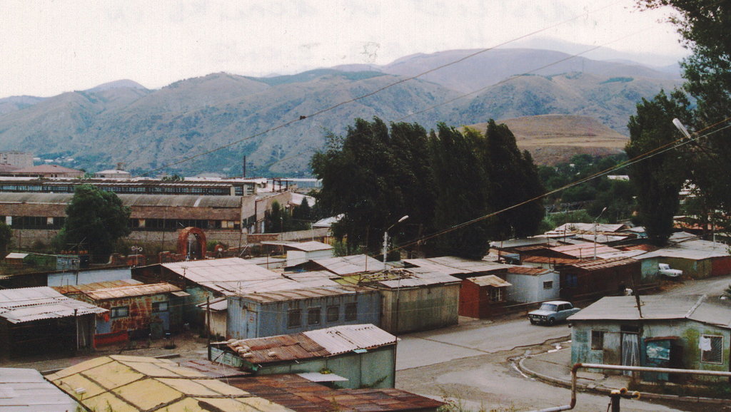 Homes for 15 families living in containers Armenia