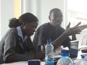 Librarians discuss plans for Mama Mtoto in Nairobi