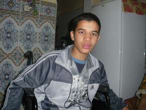 teenager wih spinal cord injury