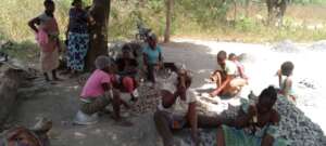 Women Stone Crushers in Glazoue, Benin