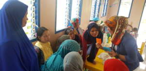 Ana-Farina facilitating a human rights workshop