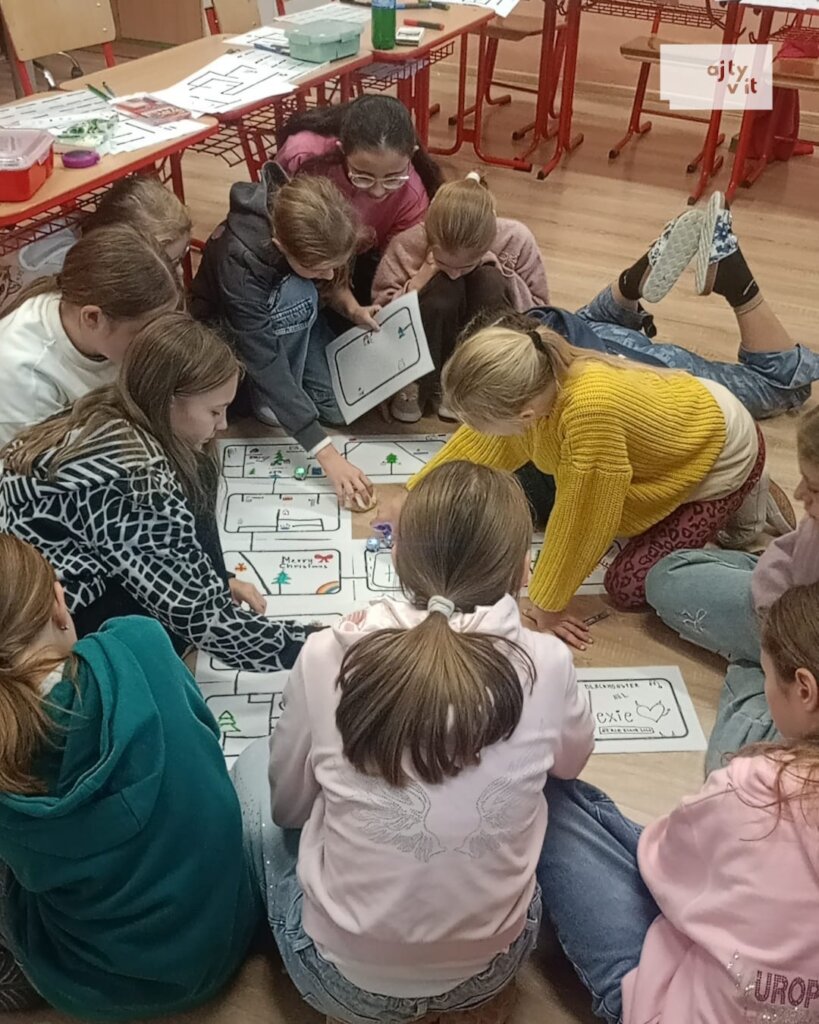 Inspiring the Next Generation of Women in Tech
