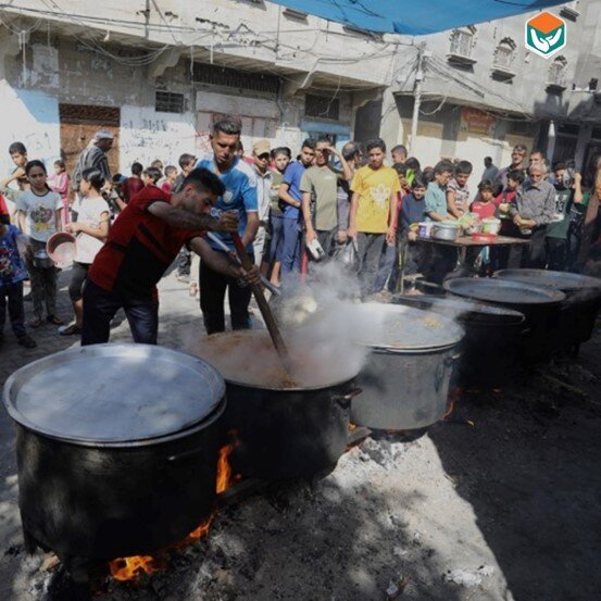 Support Gaza Families: Food Aid for Ramadan
